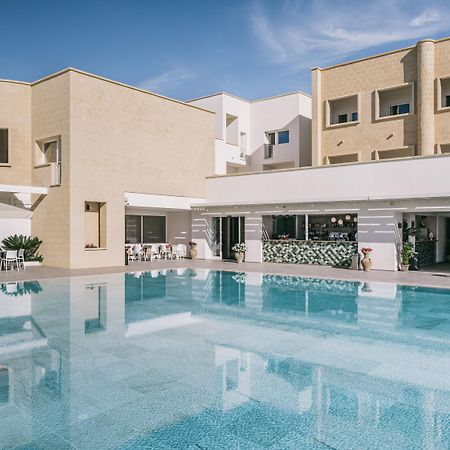 Mangia'S Himera Resort Campofelice Di Roccella Dış mekan fotoğraf