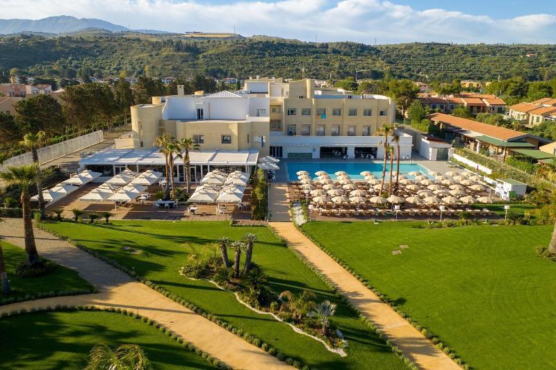 Mangia'S Himera Resort Campofelice Di Roccella Dış mekan fotoğraf