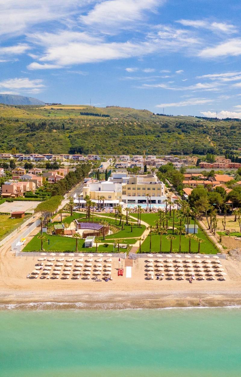Mangia'S Himera Resort Campofelice Di Roccella Dış mekan fotoğraf