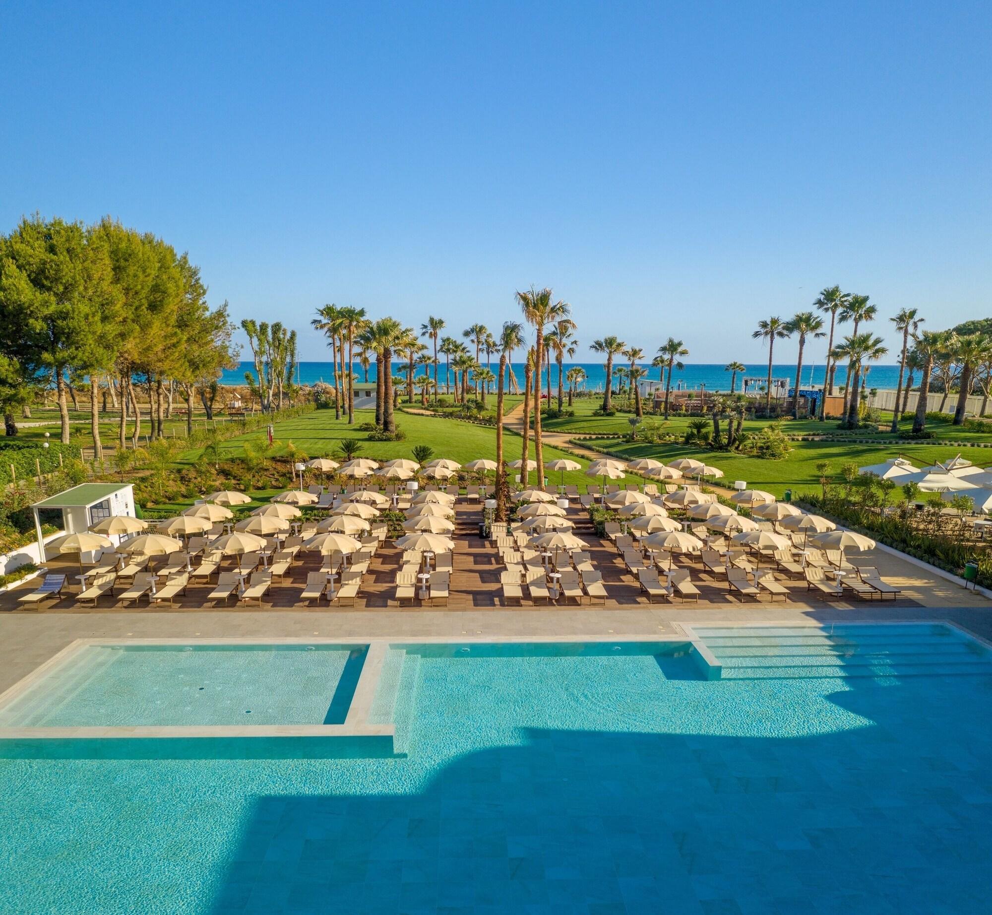 Mangia'S Himera Resort Campofelice Di Roccella Dış mekan fotoğraf